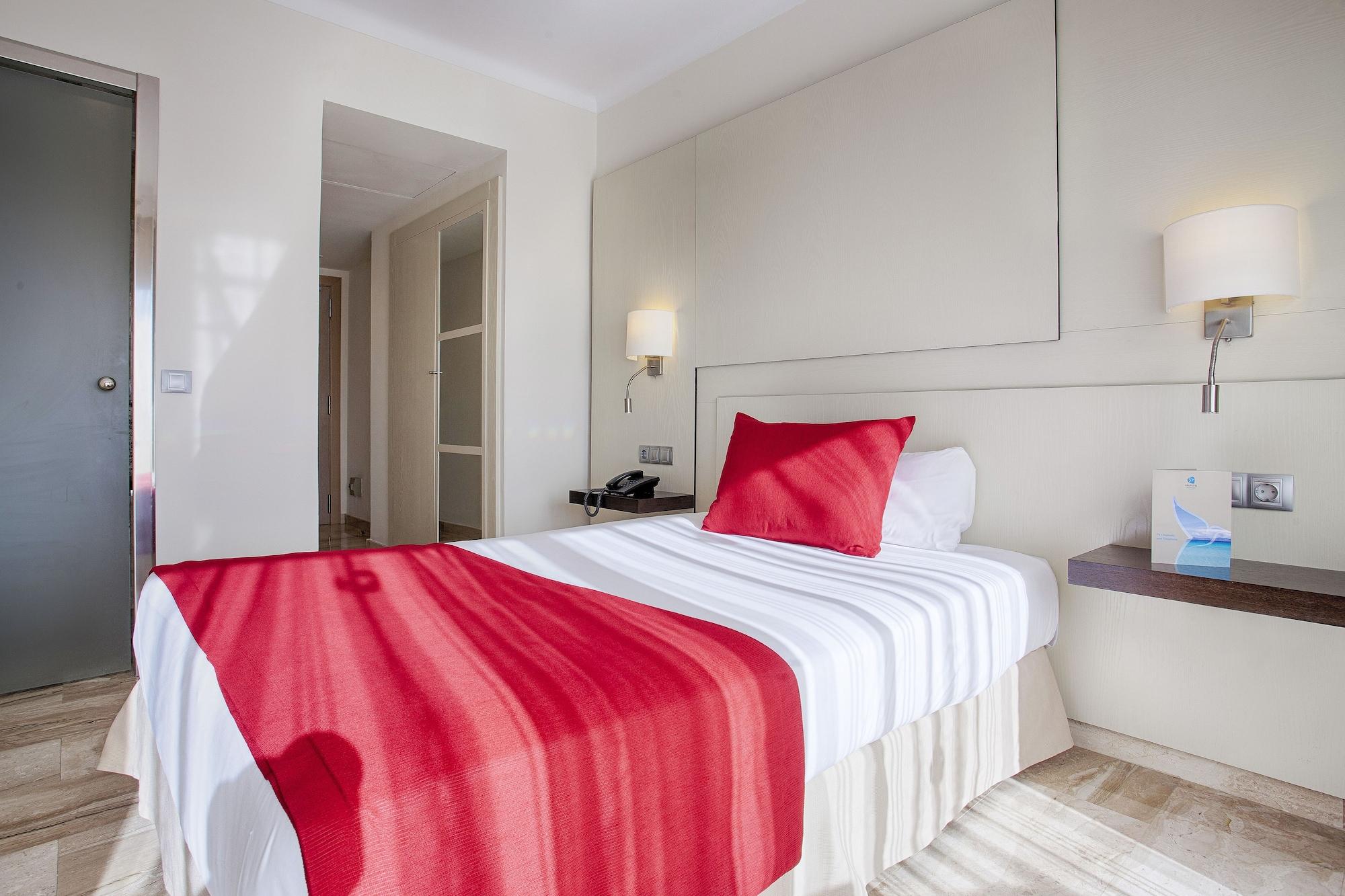 Grupotel Montecarlo Кан Пикафорт Екстериор снимка
