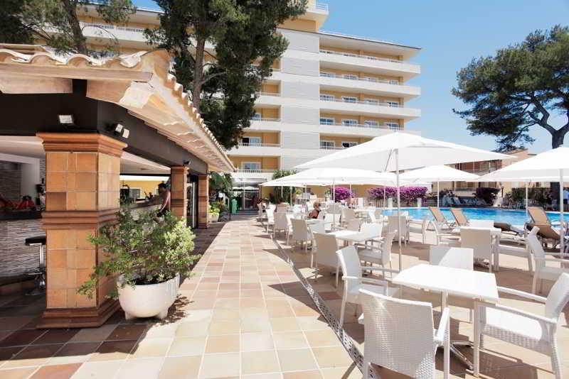 Grupotel Montecarlo Кан Пикафорт Екстериор снимка