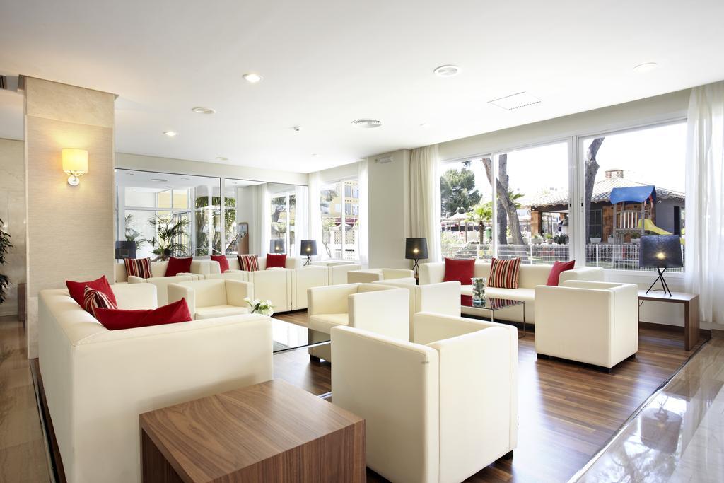 Grupotel Montecarlo Кан Пикафорт Екстериор снимка