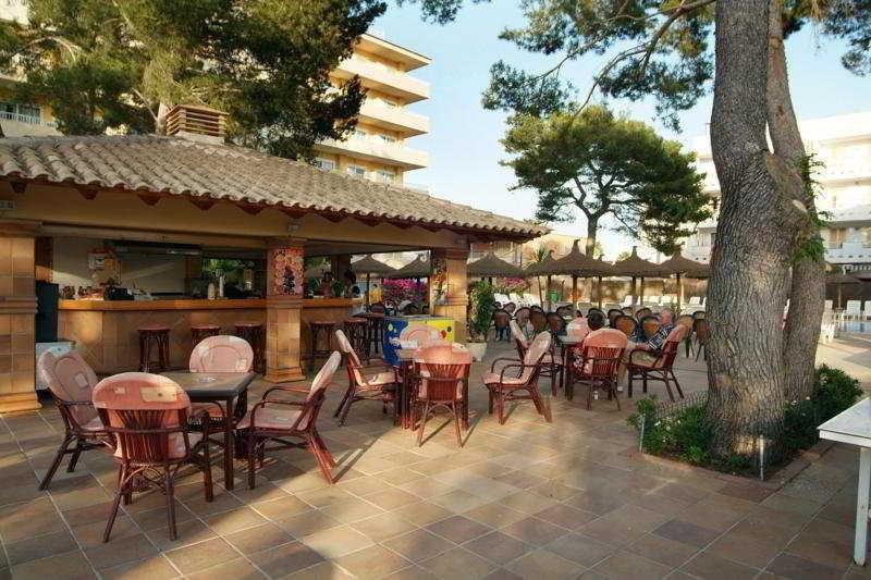 Grupotel Montecarlo Кан Пикафорт Ресторант снимка