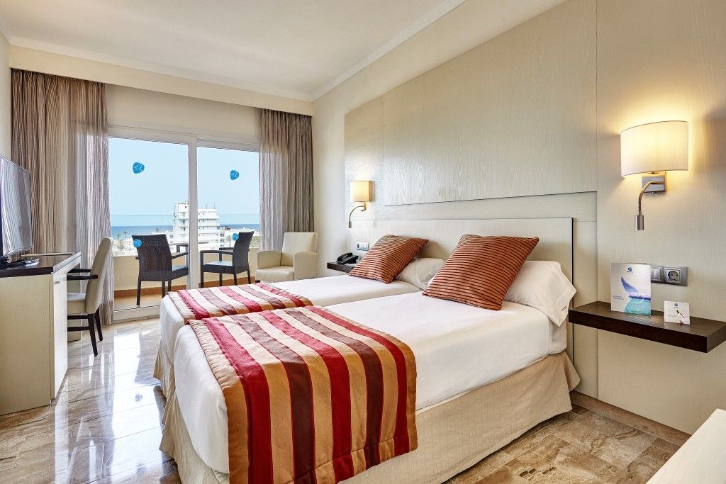 Grupotel Montecarlo Кан Пикафорт Екстериор снимка