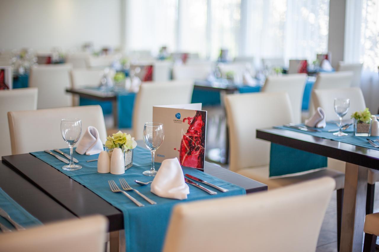 Grupotel Montecarlo Кан Пикафорт Екстериор снимка