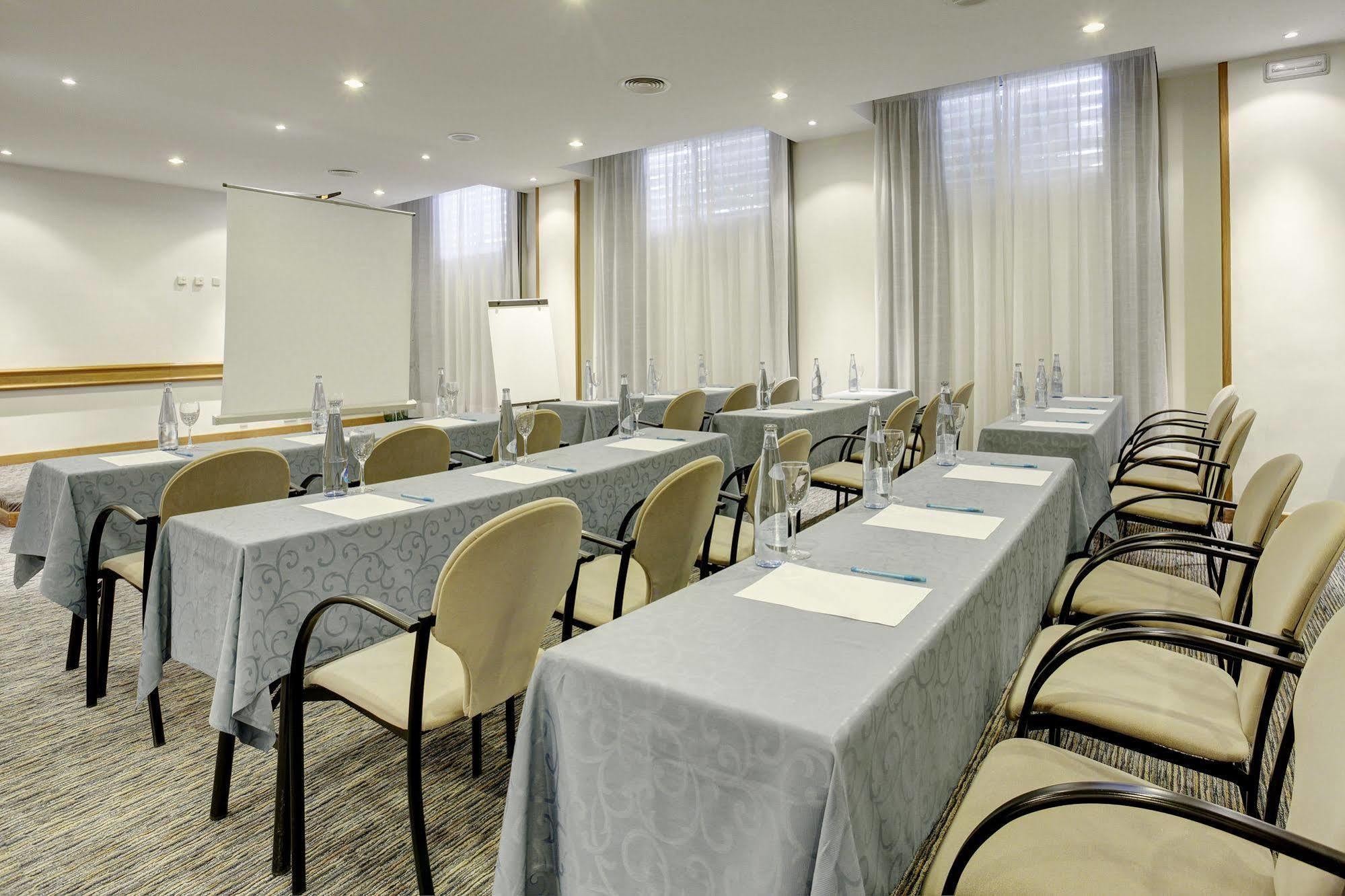 Grupotel Montecarlo Кан Пикафорт Екстериор снимка