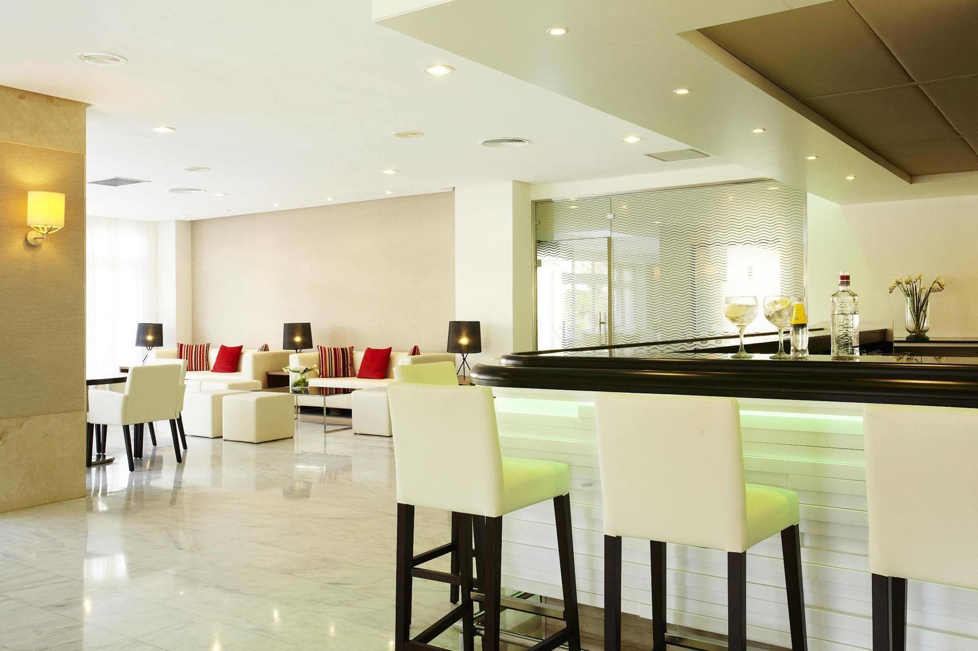 Grupotel Montecarlo Кан Пикафорт Екстериор снимка