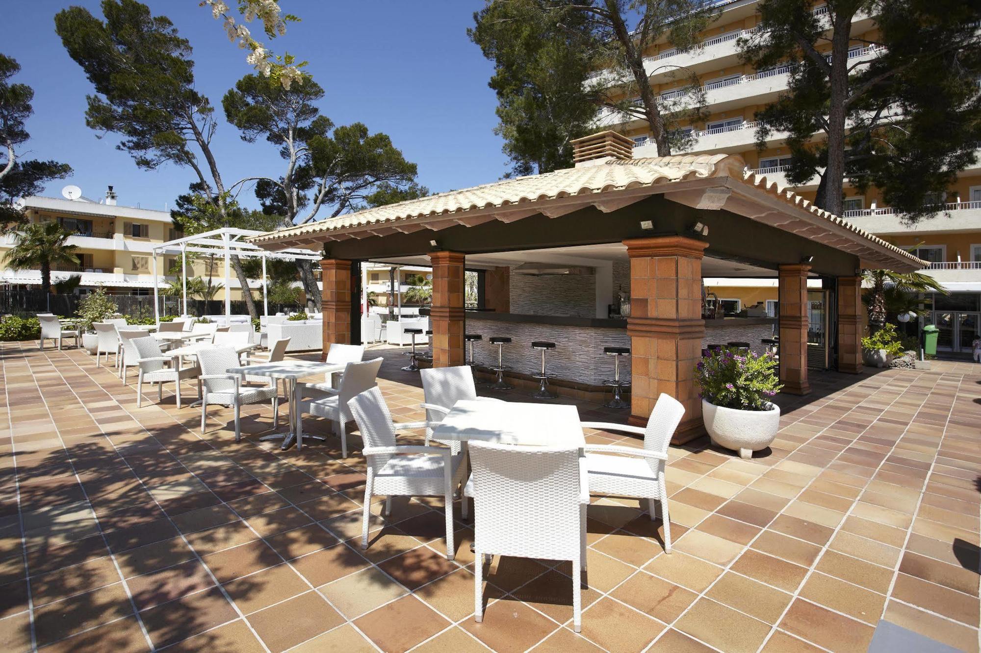 Grupotel Montecarlo Кан Пикафорт Екстериор снимка